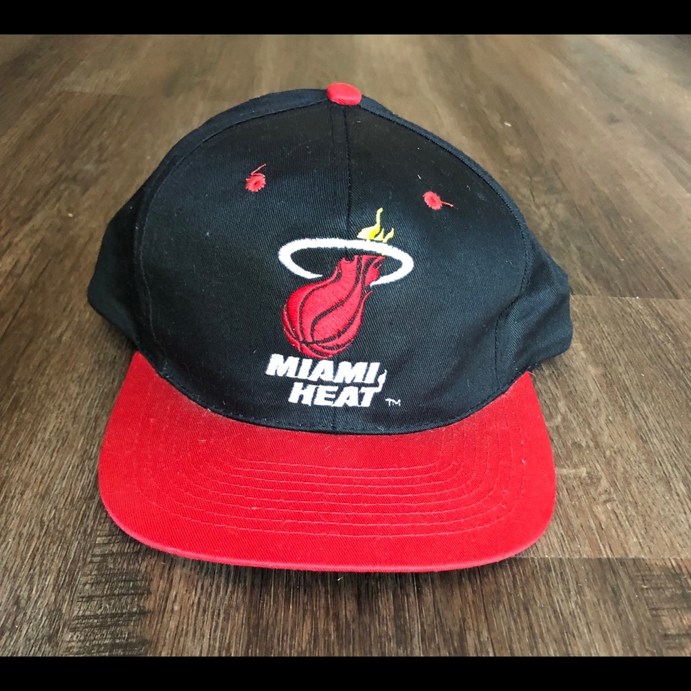 Vtg Miami Heat SnapBack cap AJD NBA Basketball